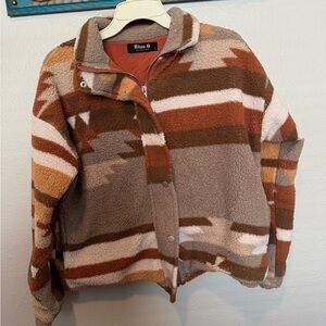 Blue B Women's Multicolor Patterned Sherpa Jacket